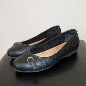 Croft & Barrow Ortholite Black Flats size 8.5 WIDE
